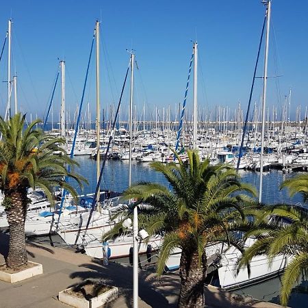 T2 Sur Le Port Avec Parking Daire Gruissan Dış mekan fotoğraf