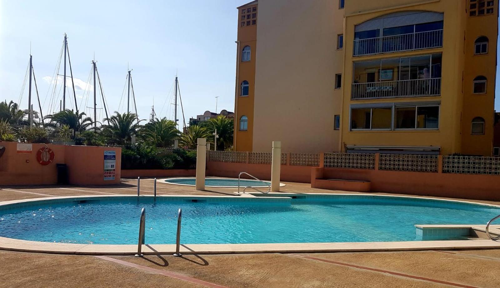 T2 Sur Le Port Avec Parking Daire Gruissan Dış mekan fotoğraf